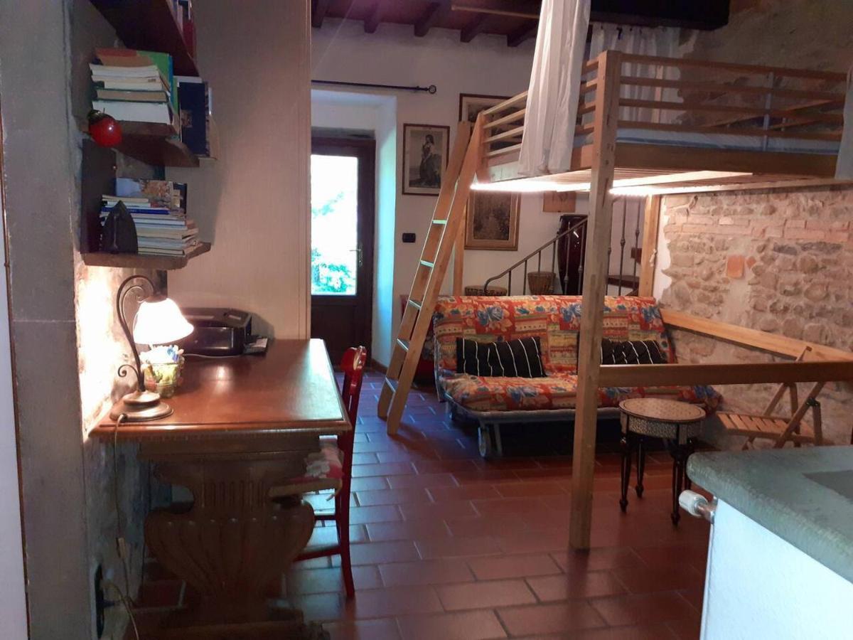 Tuscan Hills Near Florence - Stone House فيتشو المظهر الخارجي الصورة