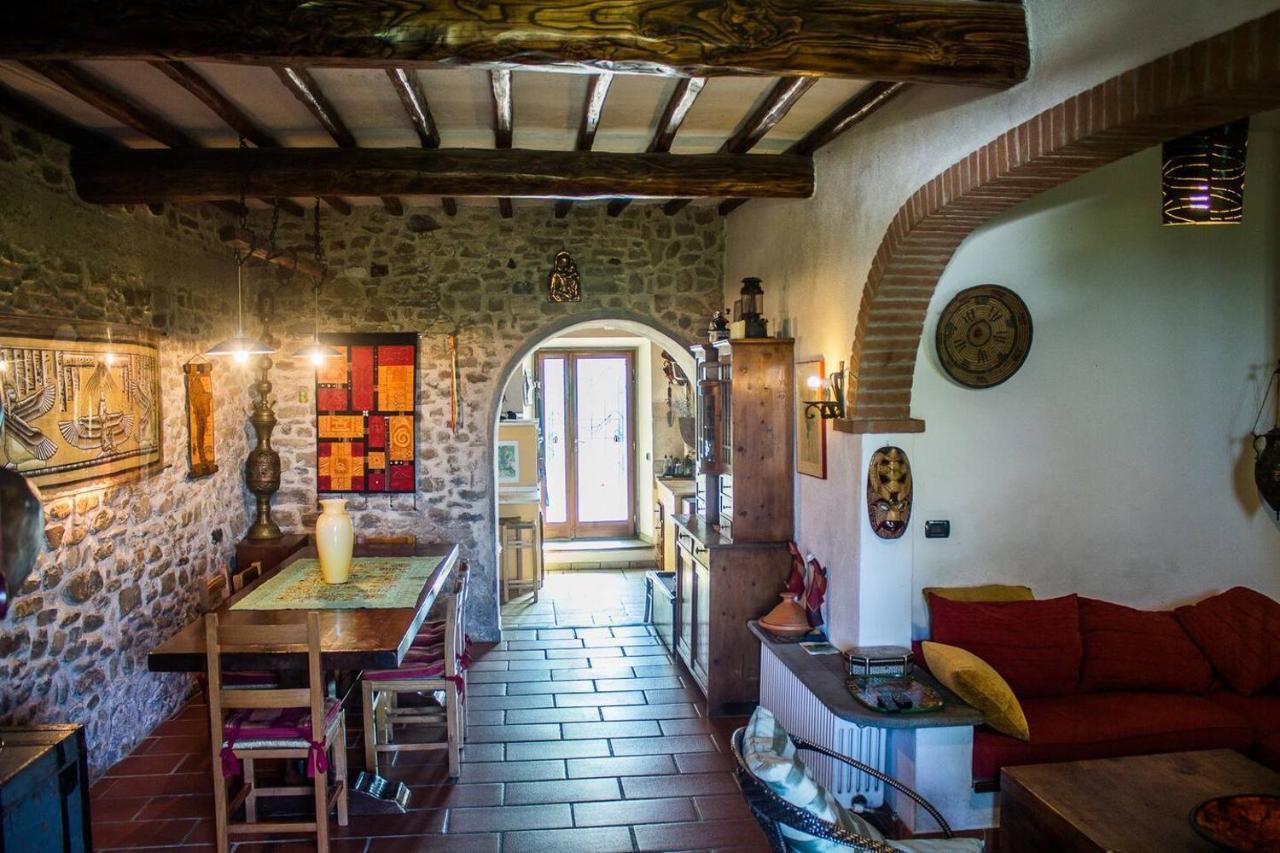 Tuscan Hills Near Florence - Stone House فيتشو المظهر الخارجي الصورة