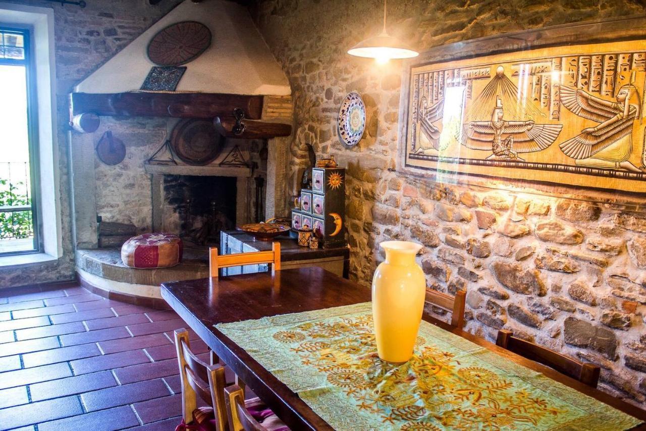 Tuscan Hills Near Florence - Stone House فيتشو المظهر الخارجي الصورة